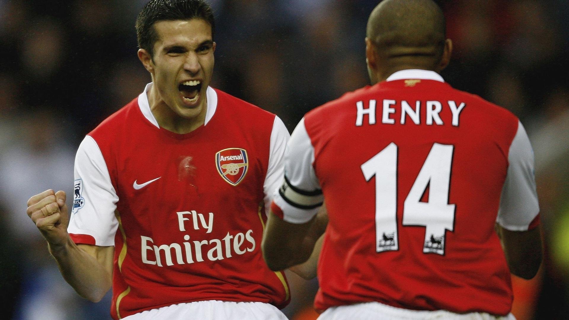 贝尔哈德·福特：逐步崛起为全黑队最值得信赖的后防球员，贝尔福特vs丹亨德森